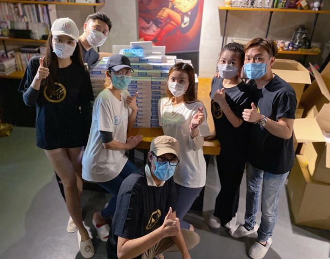 Mask factory口罩工厂FB图片。