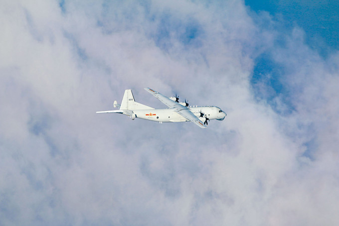 解放軍二十八架次軍機進入台灣上空，機型包括「運八反潛機」。　