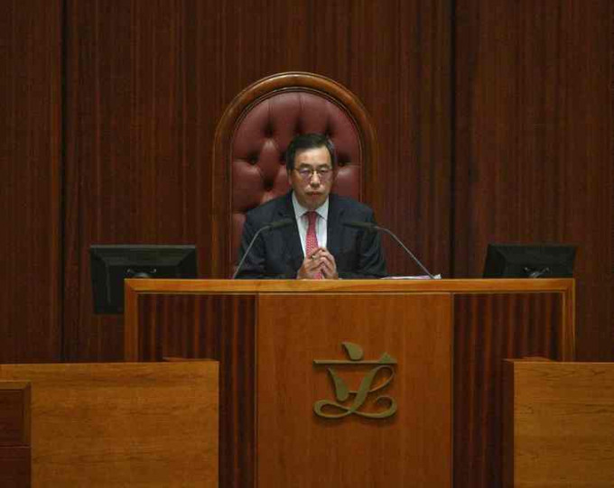 梁君彦决定不召开下周三举行的立法会例行会议。