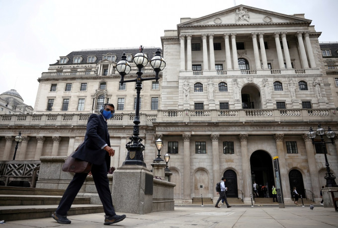 英伦银行警告股市等金融市场可能会大跌。REUTERS图片