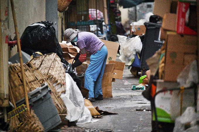 香港去年贫穷人口创10年新高。