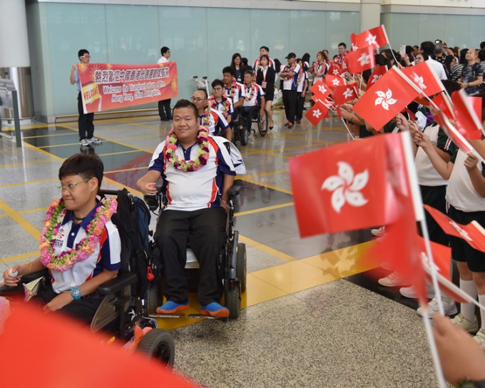 港府今日在機場舉行歡迎儀式。政府新聞處圖片