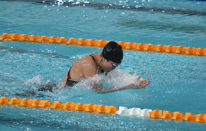 楊珍美今日於女子100米蛙泳封后，為衝擊接力奧運資格增添信心。郭晉朗攝