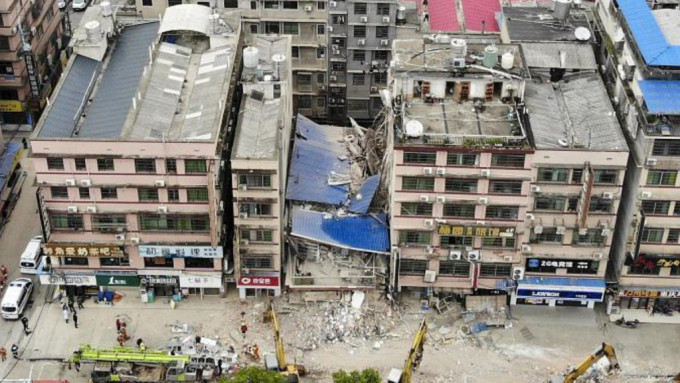 湖南长沙去年发生一自建房倒塌事件，惨剧导致54人死亡。