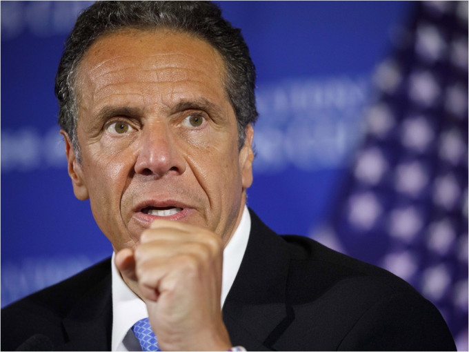 纽约州州长科莫否认性骚扰指控。AP资料图片