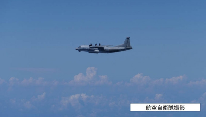 日本軍方稱中國戰機進入了日本領空。