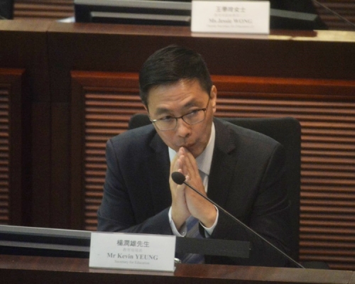 杨润雄表示或有可能增加考试费。资料图片