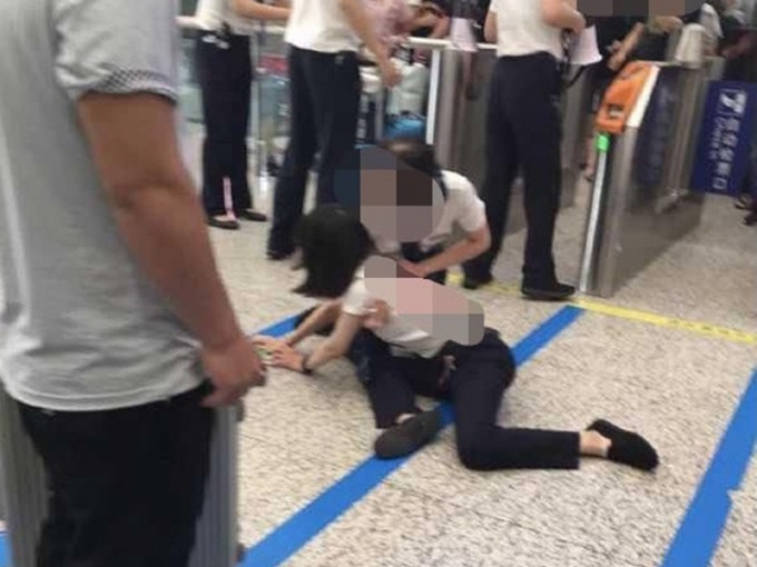 深圳北火車站今日發生一宗持刀傷人案。　網上圖片