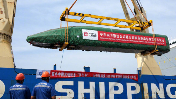 首個出口的國產高鐵項目，今日正式裝船赴運印尼。新華社