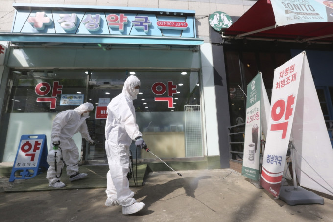 南韩新增280宗确诊，主要集中在首都圈。AP图片