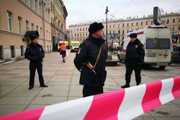 俄罗斯圣彼得堡发生恐袭，当局加强戒备。