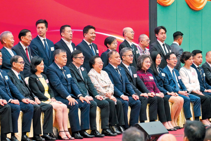 警察员佐级协会举行第26届执行委员暨单位代表就职典礼，主席林志伟三度连任。