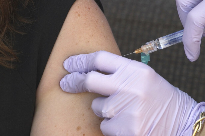 台灣當局指特朗普確診不影響美國疫苗研發。AP資料圖片