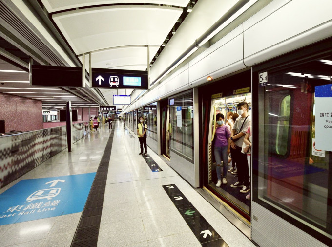 屯马线红磡站新月台日前已启用。资料图片