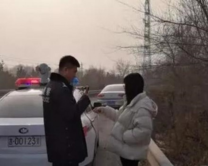 長春市一名女大學生誤以為被網約車司機下藥迷暈，用隨身攜帶的水果刀誤傷司機。網圖