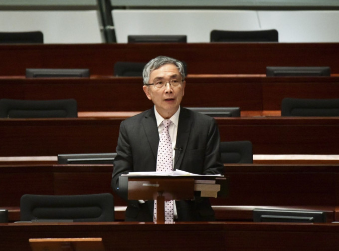 刘怡翔指，政府会继续密切留意经济情况。