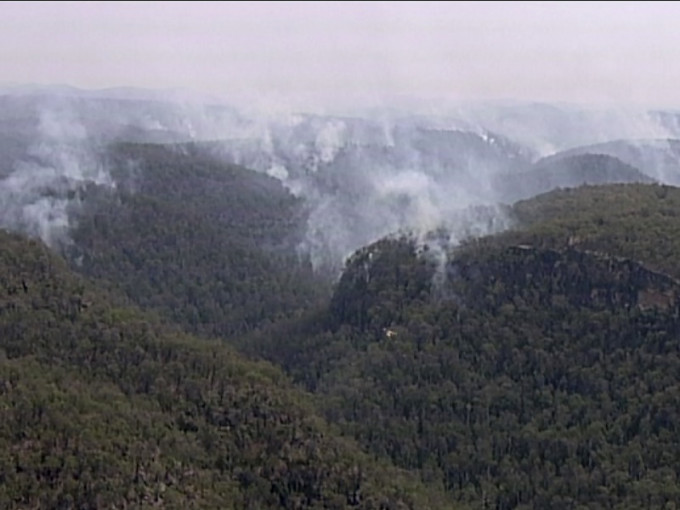 这场特大山火灾难中雪梨所属的新南威尔斯省的灾情最严重。AP