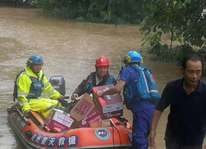 四川巴中等上游地區暴雨影響，造成達州渠江等河流水位上漲。網上圖片