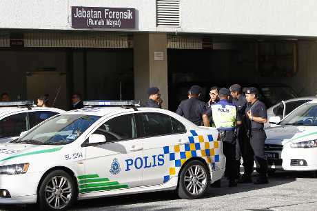 馬來西亞警方表示，今日會剖験死者遺體，以確定其死因。AP