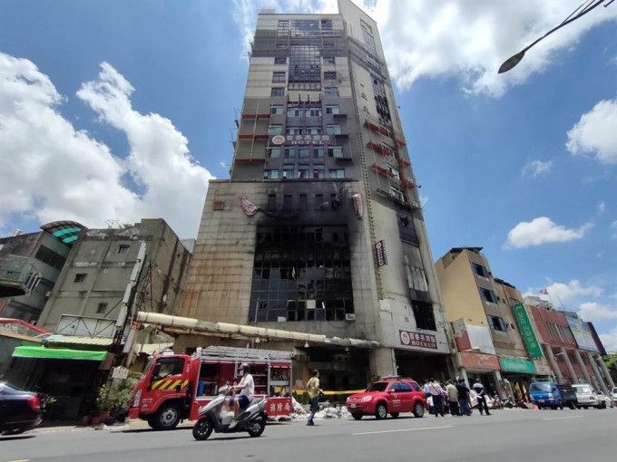台湾消防当局指日前的防疫旅馆大火疑涉纵火。网图
