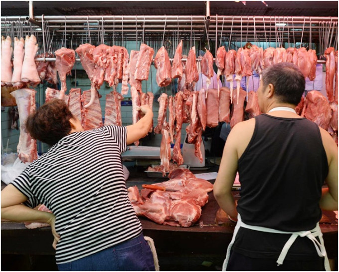 街市再有新鲜猪肉供应。