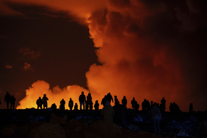 冰岛火山4个月内第4次爆发。美联社