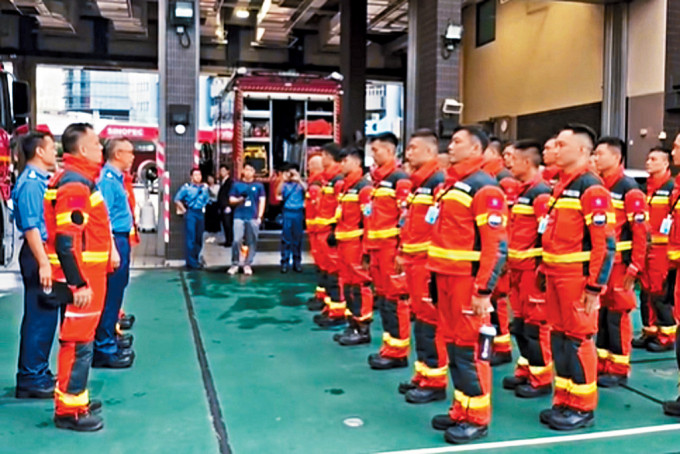 消防处灾难应变救援队前往广东江门市特勤消防站，进行三地应急救援联合演练。