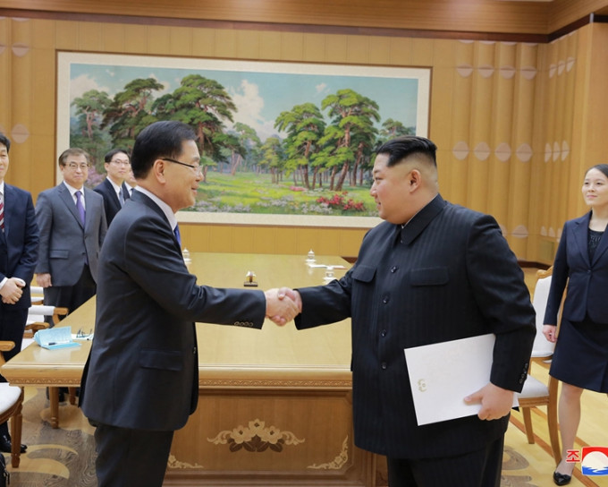 两韩在板门店休战村举行首脑会谈。AP