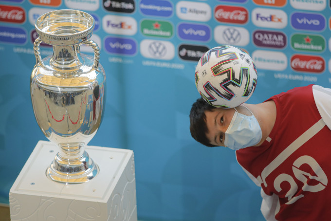 欧国杯将在六月十一日至七月十一日举行。 AP