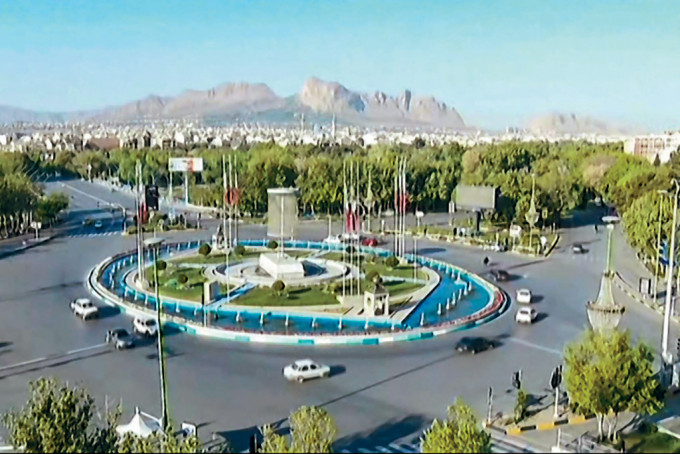 伊朗國營電視台播出伊斯法罕市周五的市況。