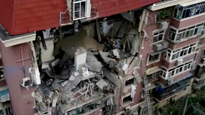 天津住宅爆炸事故已致1人死12伤3人失踪。