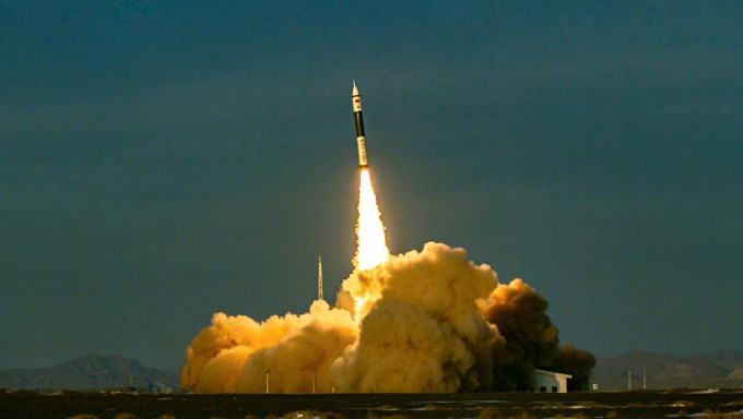 快舟十一号固体运载火箭成功发射。