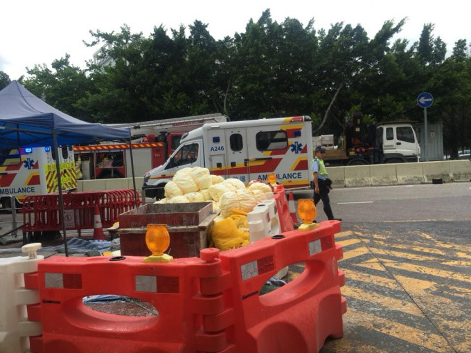 警方正调查意外原因。 香港交通突发报料区FB/网民Wah Chung图