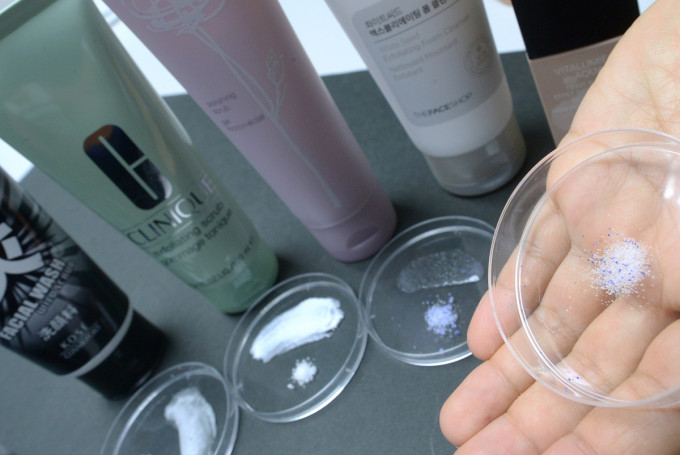 微膠珠為小於5毫米，特意添加於沖洗型個人護理，及化妝產品的固體塑膠顆粒。資料圖片