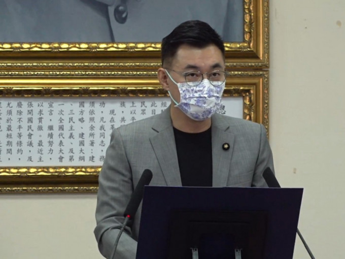 国民党主席江启臣宣布联同4个县市采购复必泰疫苗。国民党facebook影片截图