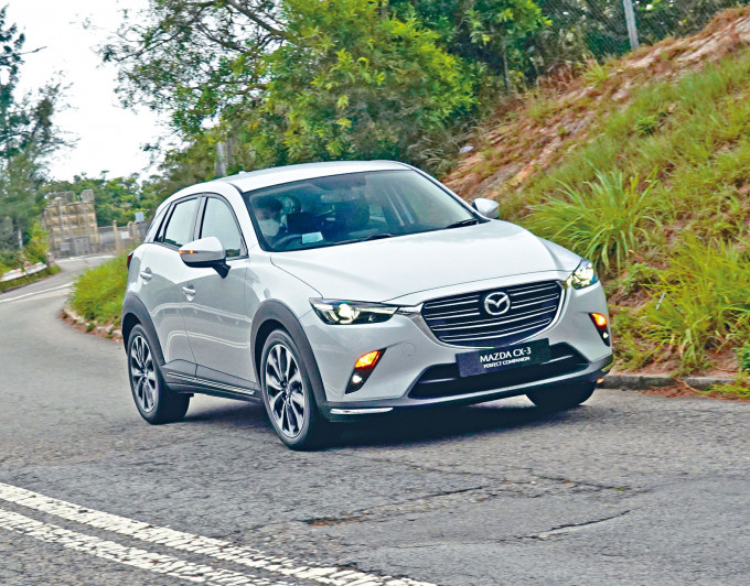 CX-3 1.5 High新版以高性價比作招徠，首批最快5月交付，網上預售價為$195,990起！
　　