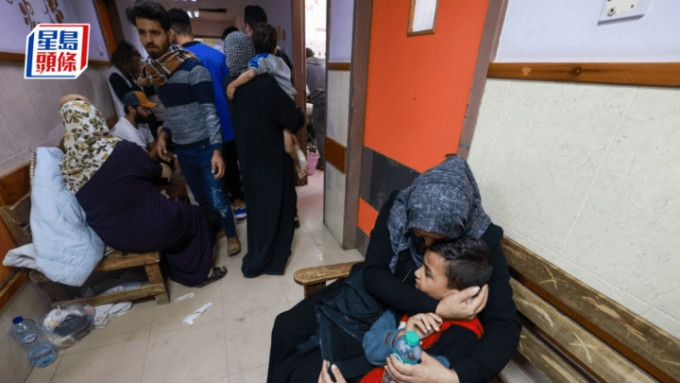 去年11月底，受战火波及的伤病者及其他加沙民众栖身于阿克萨医院（Al-Aqsa Hospital）。©无国界医生