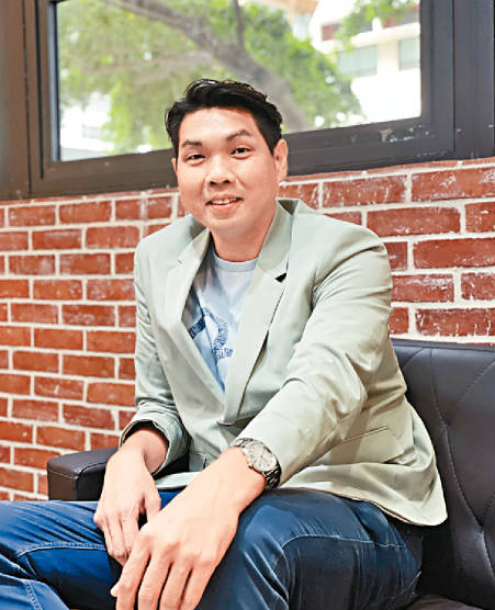 志华数码媒体资本集团有限公司创办人暨StartHK创办人吴伟权致力研究不同社交平台功效，娓娓道来内地营销经验。