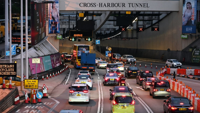 政府将于12月10日起实施三隧分流第2阶段收费。资料图片