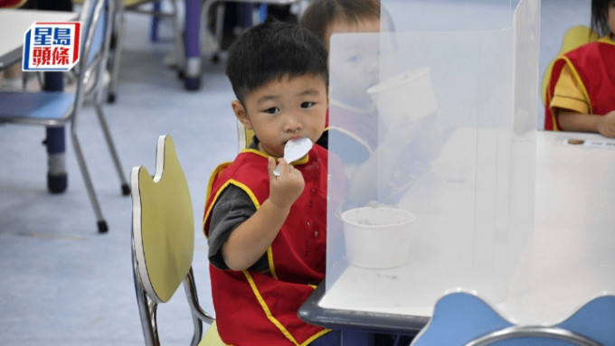 有幼稚园的茶点费高见近3800元一年，有幼稚园向本报称，当局疑将茶点费和膳食费混淆。 资料图片