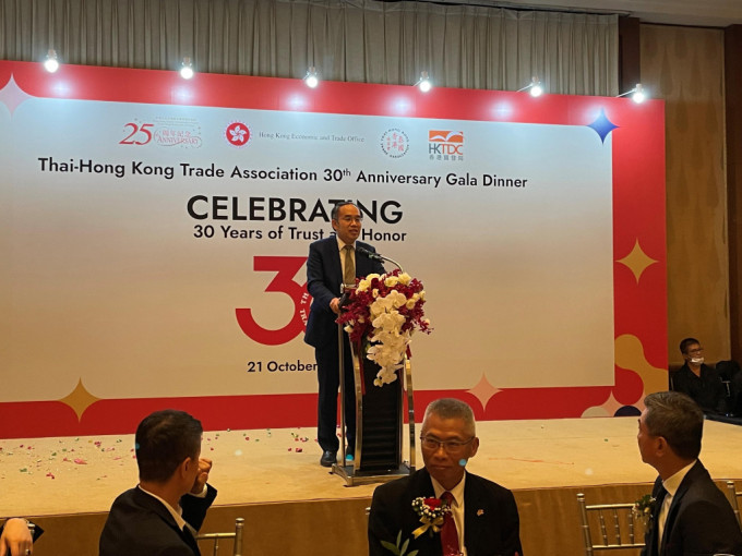許正宇今日繼續訪問泰國，向當地金融業高層人員和商界闡述香港可提供的獨特機遇。
