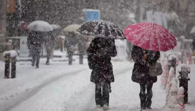寒潮雨雪来袭中国气像局启动三级应急响应。