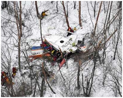 機上載著1名駕駛員、1名技工及7名消防員。AP圖片