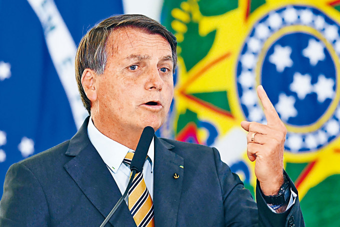 巴西總統博爾索納羅稱，叫停中國疫苗測試是勝利。