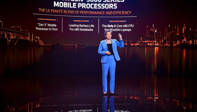 AMD總裁暨執行長蘇姿丰博士在CES 2021發布Ryzen 5000系列流動處理器。