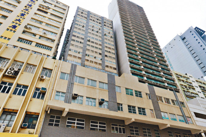 金朝陽購入新蒲崗太子工業大廈單位，作價2659萬。