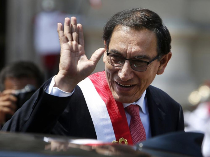 秘魯國會以通過對總統畢斯卡拉彈劾動議。AP圖片