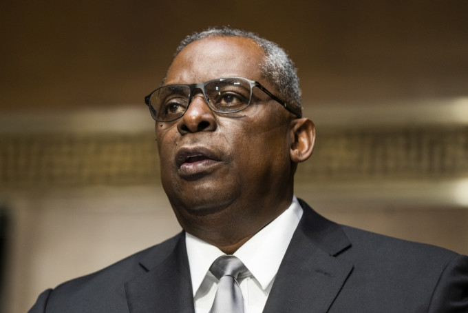 国会批准豁免，奥斯汀有望成美国首位非裔防长。AP图