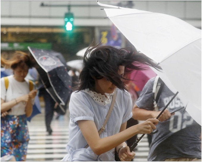「丽琵」为九州多区带来豪雨。