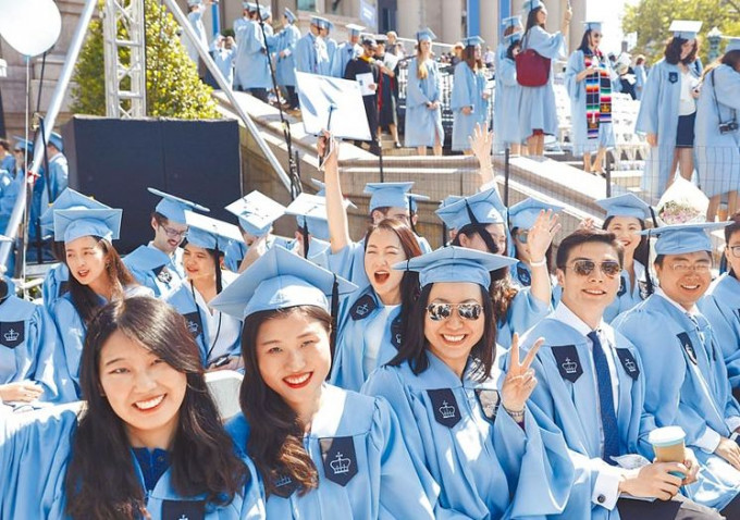 2019學年赴美的中國留學生人數大幅下降。